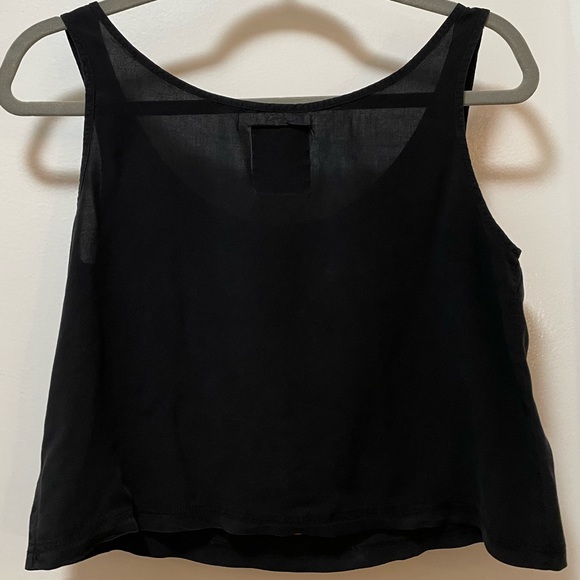 Tasi Malibu Embroidered Tank Top - Picture 6 of 7